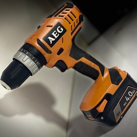 تصویر دریل شارژی آ ا گ مدل BSB18G2Li با منبع تغذیه باتری 