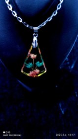 تصویر گردن آویز 