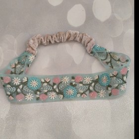 تصویر هد بند روشنک 