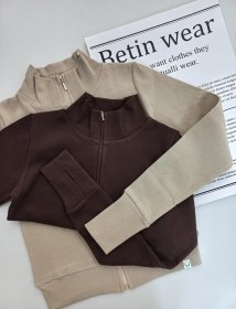 تصویر کراپ جلو زیپی - سفید 