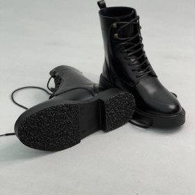 تصویر بوت bershka 