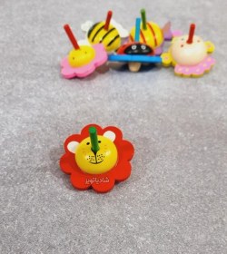 تصویر فرفره چوبی شیر 