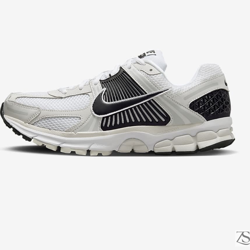 nike zoom vomero 5