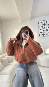 تصویر کاپشن یقه بندی 