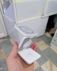 تصویر شارژر وایرلس سه منظوره wireless charger