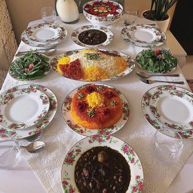 تصویر غذاخوری بیدگل گلسرخی 