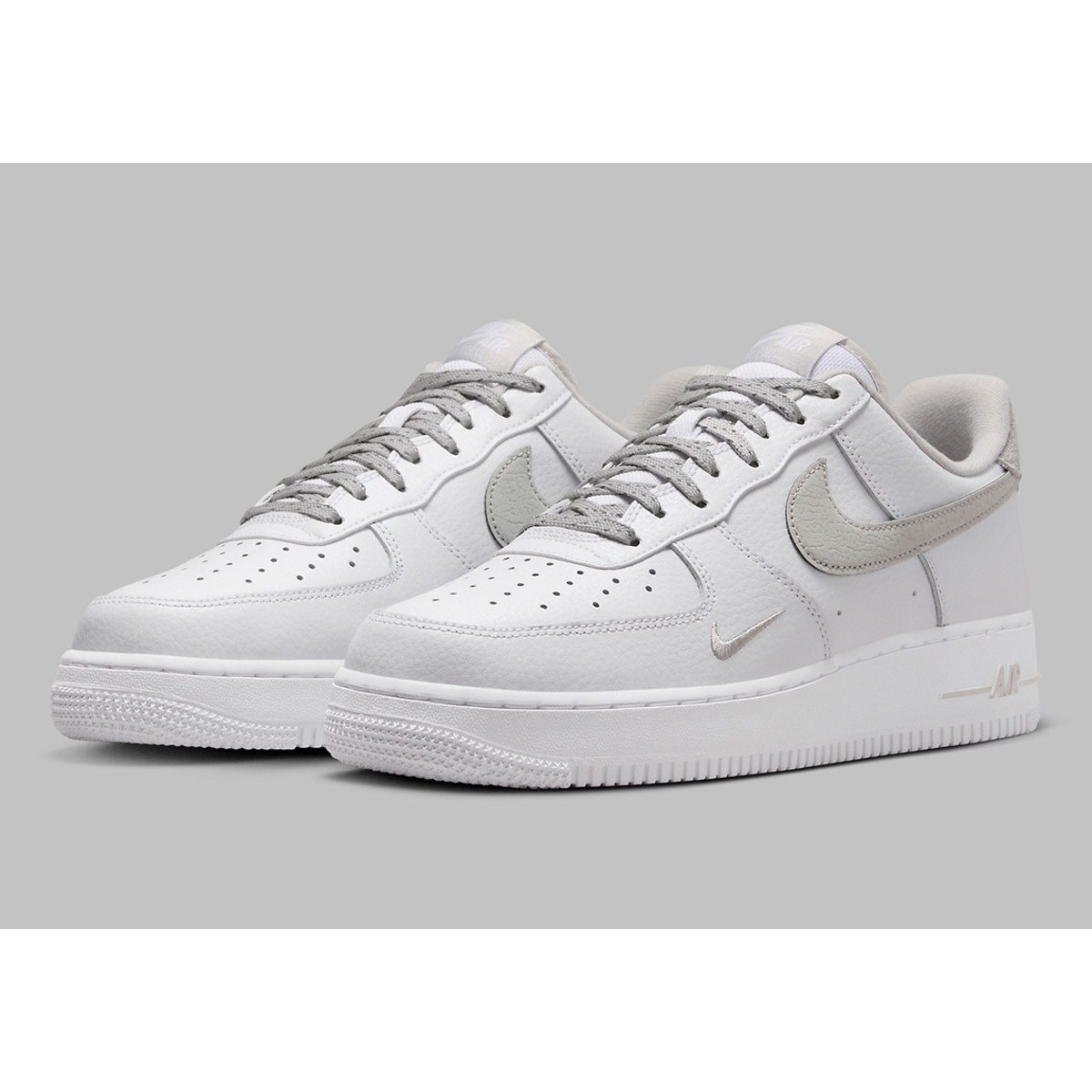nike air force reflective swoosh