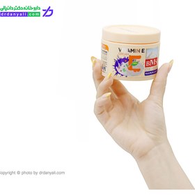 تصویر کرم مرطوب کننده کاسه ای ویتامین ای 200گرمی بی ام اس Bms Vitamin E Moisturizing Cream 200g