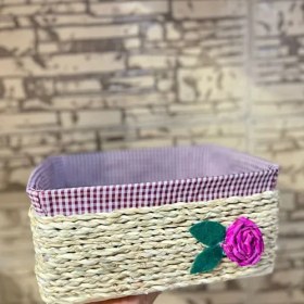 تصویر سبد حصیری مدل گل برجسته 