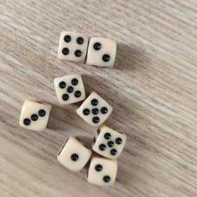 تصویر تاس تخته نرد 