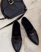 تصویر کفش کالج زنانه نوک تیز ولی پنجه پهن زیره پی یو - ۳۸ / پلاک دار 