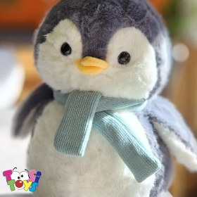 تصویر عروسک پنگوئن شال رنگی 