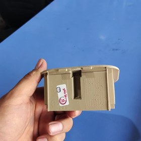 تصویر جاسیگاری کنسول عقب پارس جدید رنگ کرم (جنس شرکتی) 