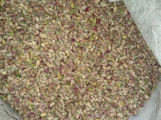 تصویر مغز پسته سبز سوپرشیرکال در بسته۲۵کیلوگرمی 