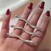 تصویر انگشتر خطی دفرمه آبکاری نقره 