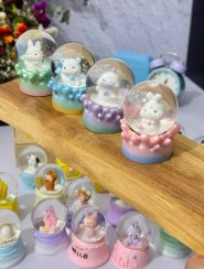 تصویر گوی مینی برفی طرح حیوانات 