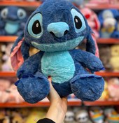 تصویر عروسک استیج دارای پتو 