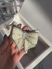 تصویر پاپیون مرواریدی 