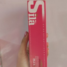 تصویر رنگ موی سیلا 