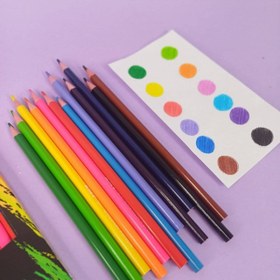 تصویر مداد رنگی کی ام تی ۱۲ رنگ بسته ۱۲ عددی 
