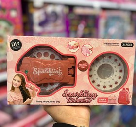 تصویر نگین زن مو 