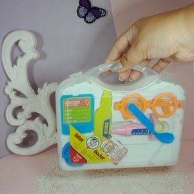 تصویر اسباب بازی کیف دکتری 13تکه 