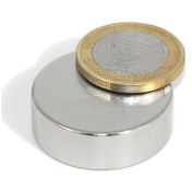 تصویر آهنربا N52 سایز ۳۰ در ۱۰ 