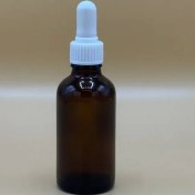 تصویر شیشه 50 میل قهوه ای به همراه قطره چکان سفید 