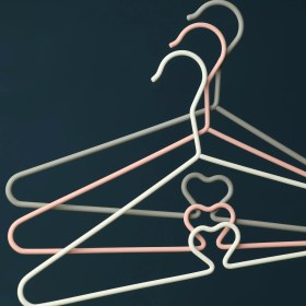 تصویر چوب لباسی فلزی ایکیا 