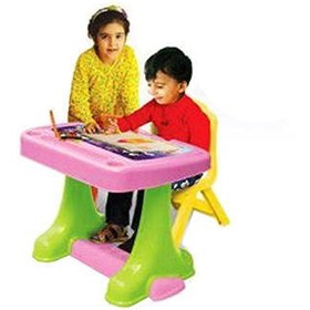 تصویر میز تحریر سبز و صندلی قرمز رنگ کودک مانی 