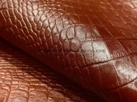 تصویر چرم گاوی طرح روکو رنگ قهوه ای روشن 