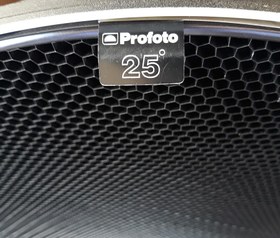 تصویر بیوتی دیش Profoto دست دوم 