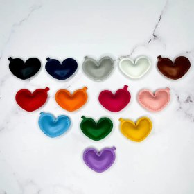 تصویر قلب چرمی پفکی رنگی 