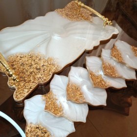 تصویر سینی و زیرلیوانی 