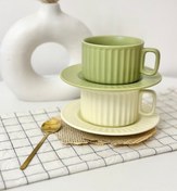 تصویر ست ماگ و بشقاب شیاردار – سرامیک وارداتی – رنگ شیری و سبز پسته ای – طراحی مدرن و شیک 