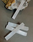 تصویر سنگ سلنایت مخصوص پاکسازی محیط و سنگها 