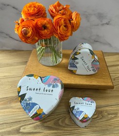 تصویر قوطى فلزى قلب 