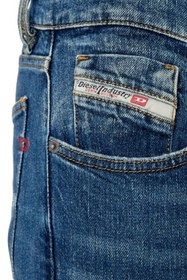 تصویر Diesel مردان Slim Fit Blue Jean 2019 D Trukt 