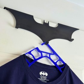 تصویر آویز لباس کوچک سیاه bat-hook 