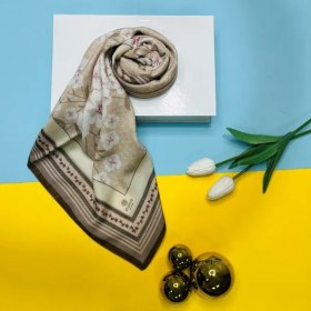 تصویر روسری کرم مجلسی 