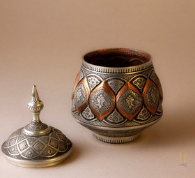 تصویر قندان مس قلمزنی قلمزنی نفیس ( فروش فقط نقدی )