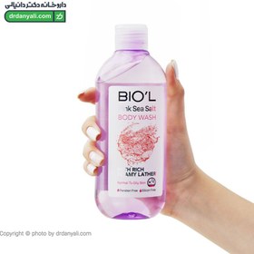 تصویر شامپو بدن مرطوب كننده بيول حاوی عصاره نمک دريا 400 میلی لیتر Biol Pink Sea Salt Body Wash 400 ml