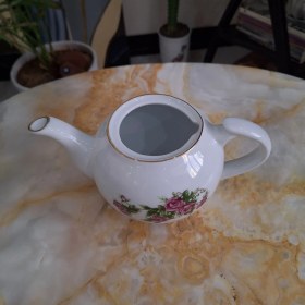 تصویر قوری ۶ کوپ گل سرخی 