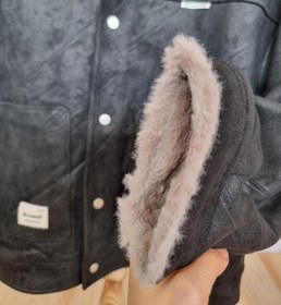 تصویر کاپشن مردانه وارداتی کلاه‌دار طرح چرم (چهارخانه) - سایز XL و XXL - XL 