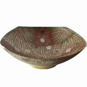 تصویر میوه خوری برنجی میناکاری طرح گندم Enameled brass fruit bowl with wheat design