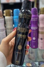 تصویر اسپری خوشبو کننده بدن زنانه مدل Versace Crystal Noir حجم 200میل بادی کر Body Care Body Spray Versace Crystal Noir For Women 200ml