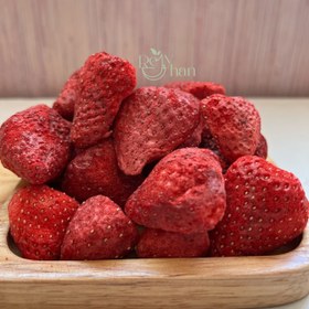 تصویر توت فرنگی پفکی 