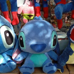 تصویر عروسک مدل استیج نشسته ارتفاع 70 سانتی متر کد L20 