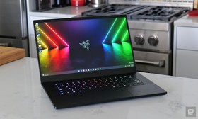 تصویر لپ تاپ گیمینگ ریزر استوک مدل (8GB)Razer Blade 15 Core i7(9750H) 16GB 512GB SSD RTX2080 (8GB)Razer Blade 15 Core i7(9750H) 16GB 512GB SSD RTX2080