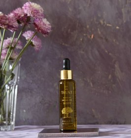تصویر روغن آرگان جوان کننده پوست تراست ا Trust's Skin Rejuvenating Argan Oil Trust's Skin Rejuvenating Argan Oil